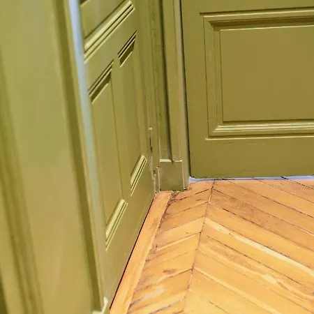 아파트 Eden Blue, Lovely Flat, Bright & Cosy In