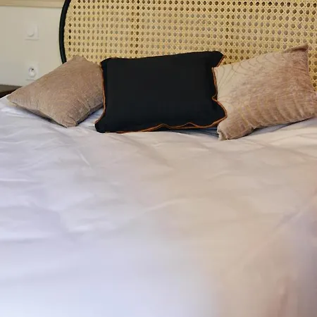 Eden Blue, Lovely Flat, Bright & Cosy In *
