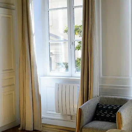 Eden Blue, Lovely Flat, Bright & Cosy In